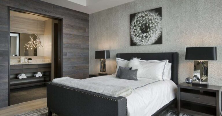 Black and White Bedroom Ideas